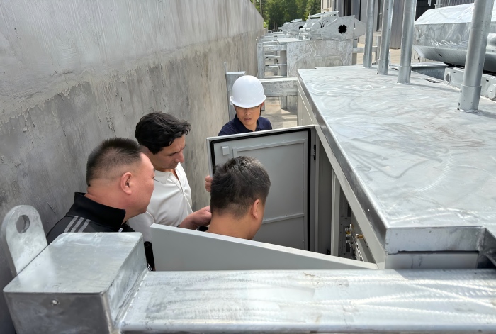 integrated communication shelter
