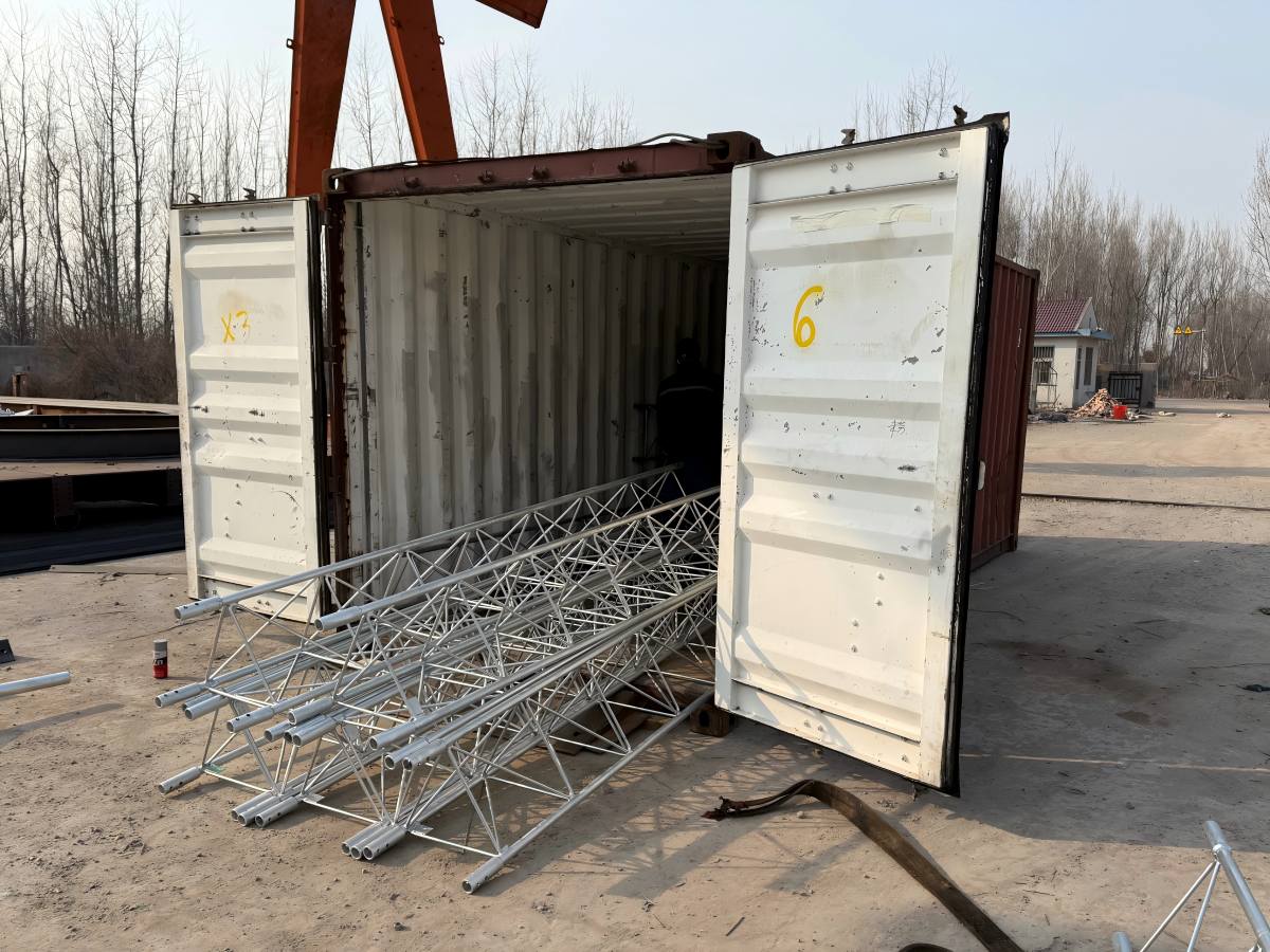 5 Sets of 30-Meters' Guyed Mast Towers Packed and Shipped to Somalia